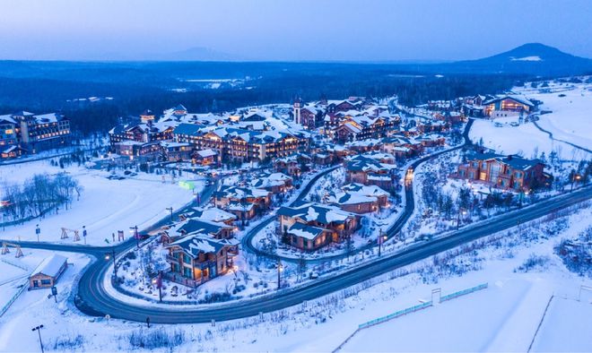 4—2025年我国冰雪旅游发展特点开元棋牌试玩热点观察 李宇：202(图1)