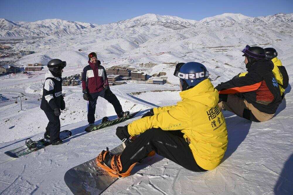 雪运动成就新疆文旅新名片开元ky棋牌新华全媒+冰(图19)